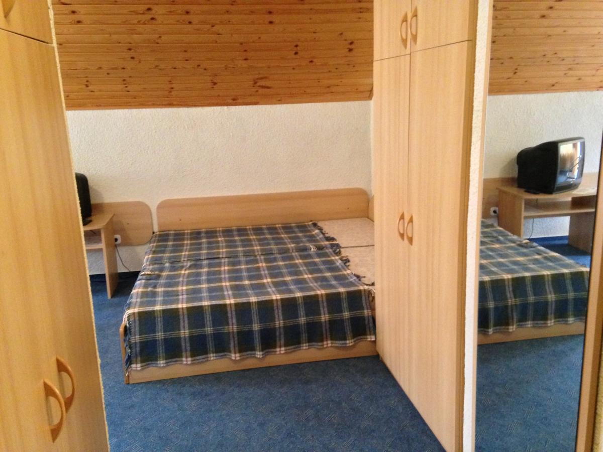 Asthmahotel Abaliget Szoba fotó